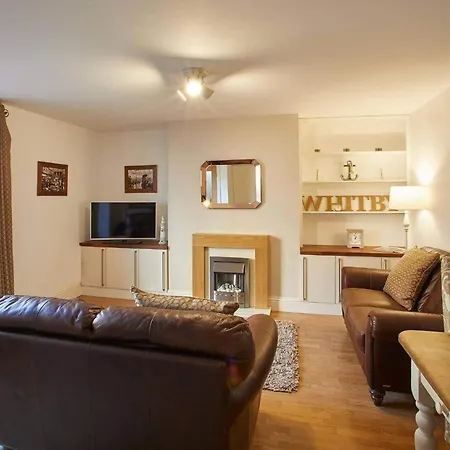 Host & - Rock Pipit Apartment